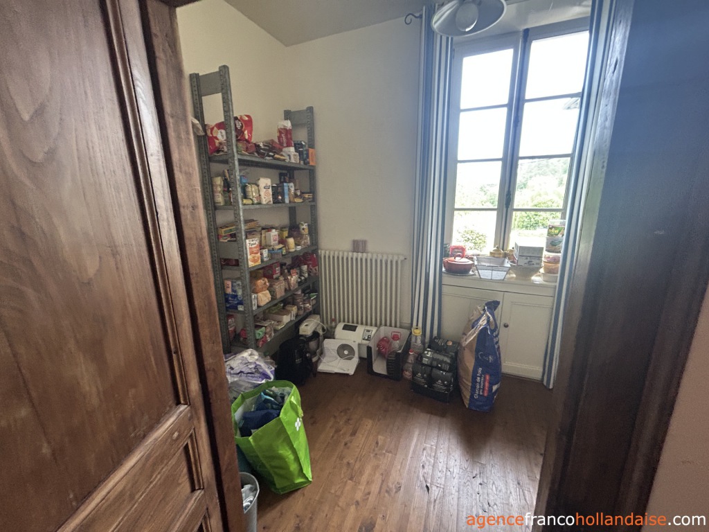 Huis met gastverblijf te koop rochechouart, limousin, Li1054 Afbeelding - 32