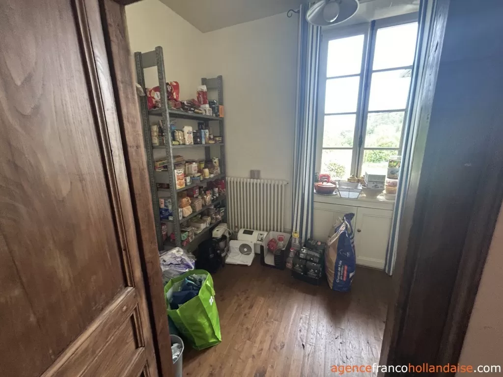 Huis met gastverblijf te koop rochechouart, limousin, Li1054 Afbeelding - 32