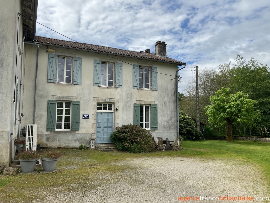 Huis met gastverblijf te koop rochechouart, limousin, Li1054 Afbeelding - 68