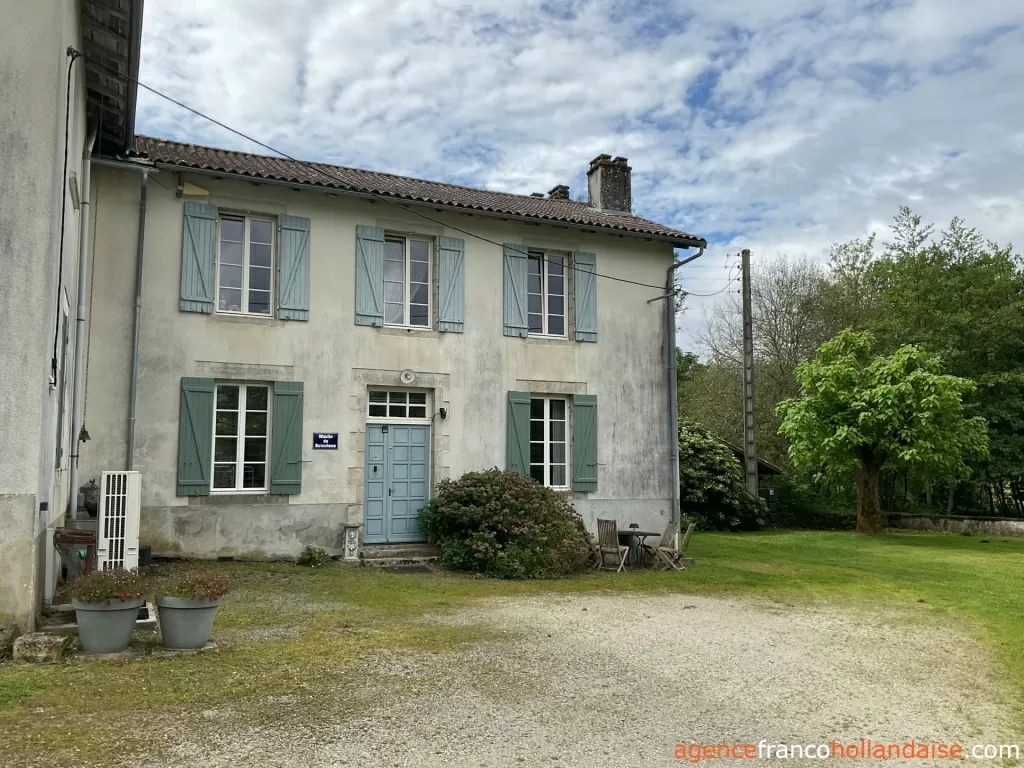 Huis met gastverblijf te koop rochechouart, limousin, Li1054 Afbeelding - 68