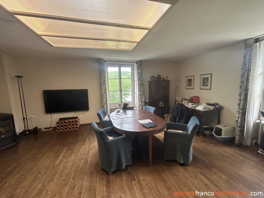 Huis met gastverblijf te koop rochechouart, limousin, Li1054 Afbeelding - 5