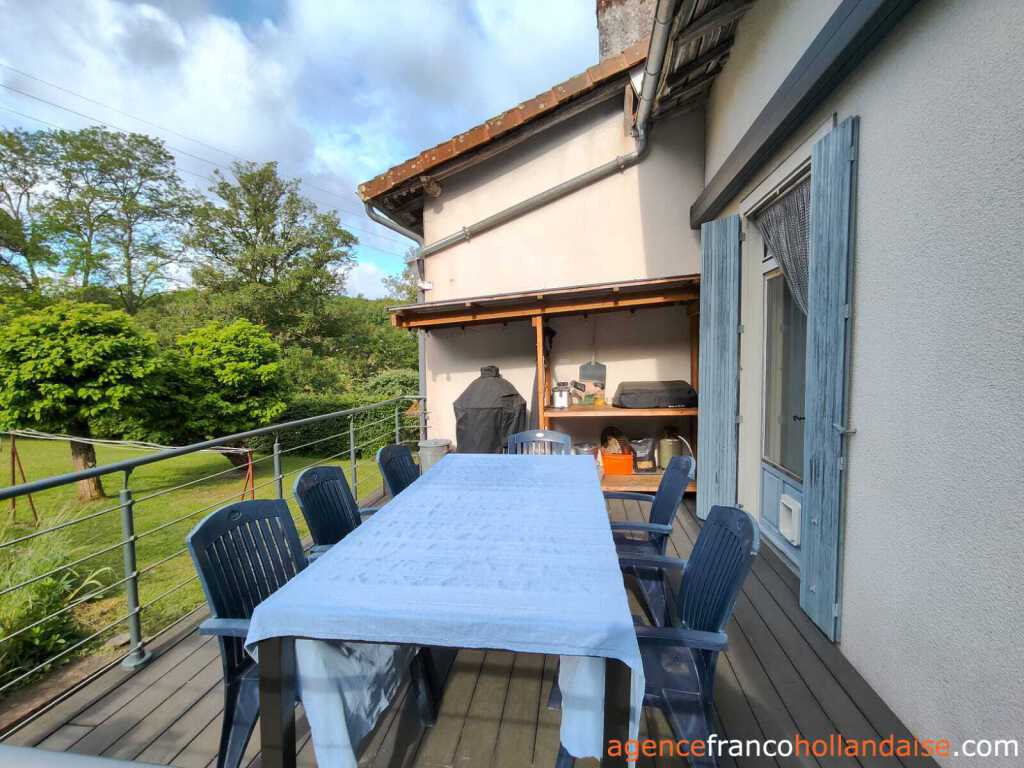 Huis met gastverblijf te koop rochechouart, limousin, Li1054 Afbeelding - 9