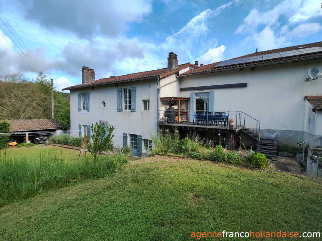 Huis met gastverblijf te koop rochechouart, limousin, Li1054 Afbeelding - 49