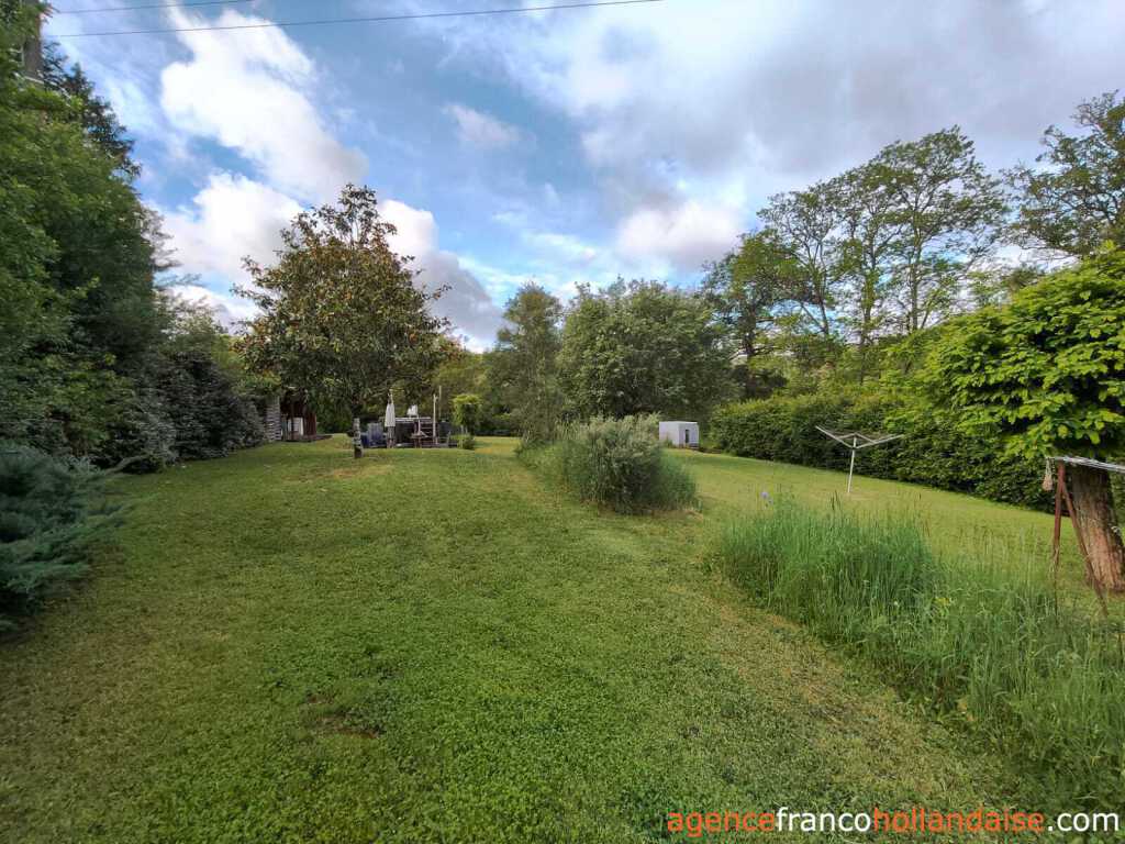 Huis met gastverblijf te koop rochechouart, limousin, Li1054 Afbeelding - 60