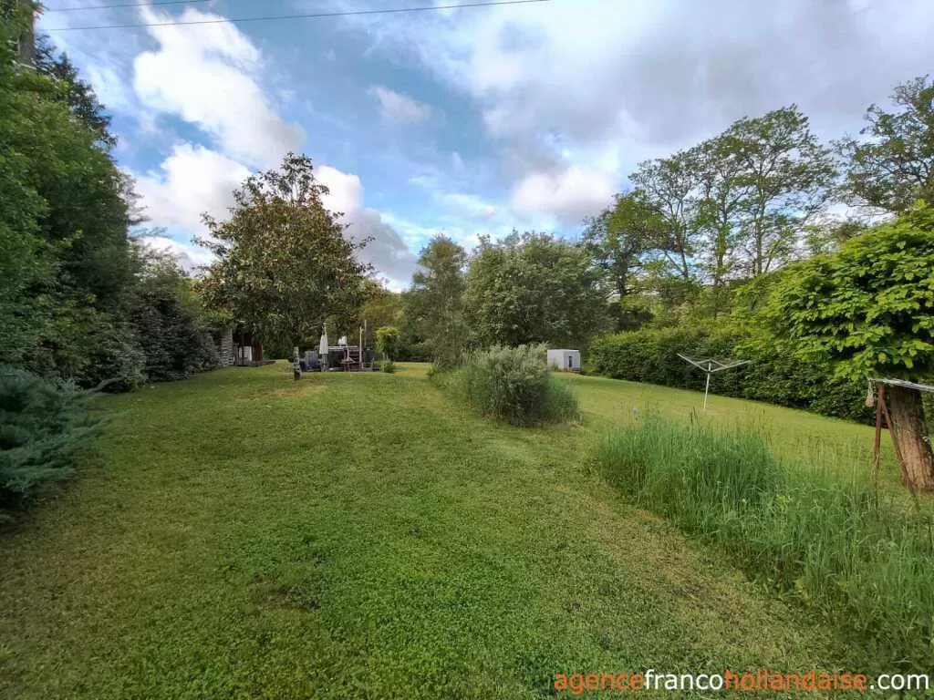 Huis met gastverblijf te koop rochechouart, limousin, Li1054 Afbeelding - 60