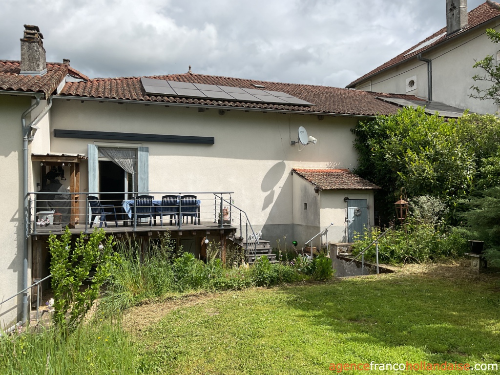 Huis met gastverblijf te koop rochechouart, limousin, Li1054 Afbeelding - 52