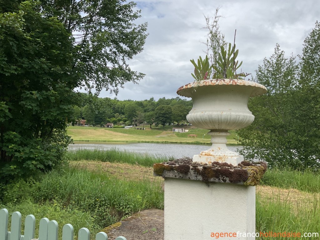 Huis met gastverblijf te koop rochechouart, limousin, Li1054 Afbeelding - 59