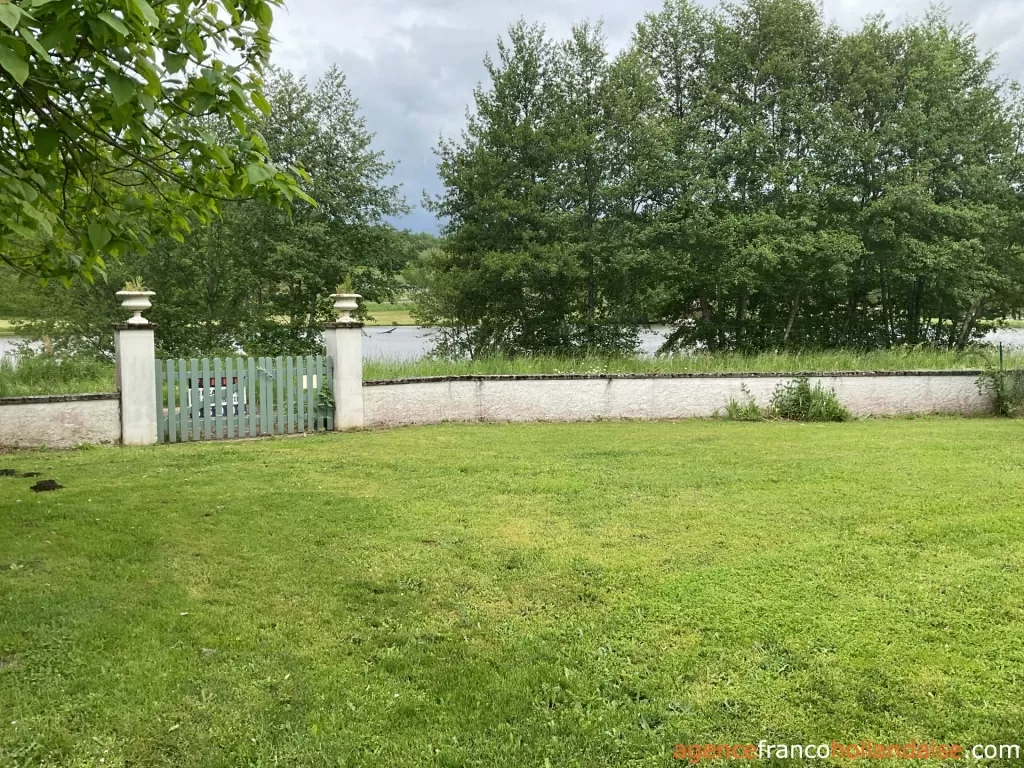 Huis met gastverblijf te koop rochechouart, limousin, Li1054 Afbeelding - 54
