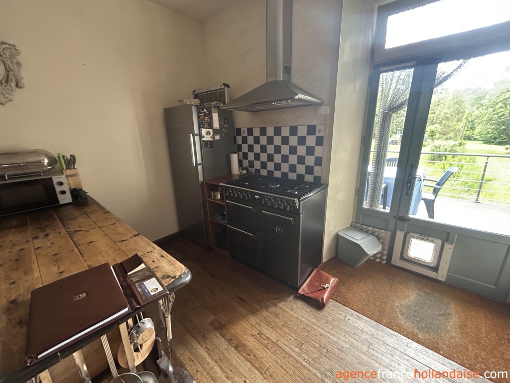 Huis met gastverblijf te koop rochechouart, limousin, Li1054 Afbeelding - 8