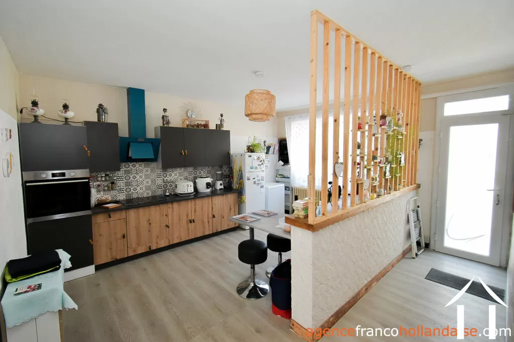 Dorpshuis te koop la croisille sur briance, limousin, Li1055 Afbeelding - 3