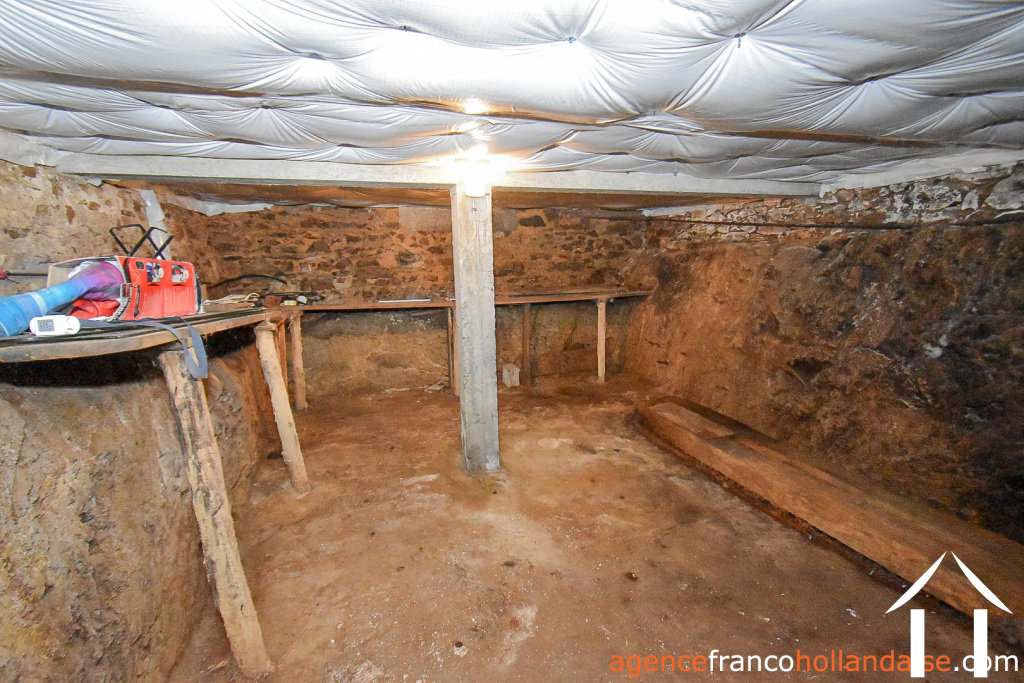 Dorpshuis te koop la croisille sur briance, limousin, Li1055 Afbeelding - 25