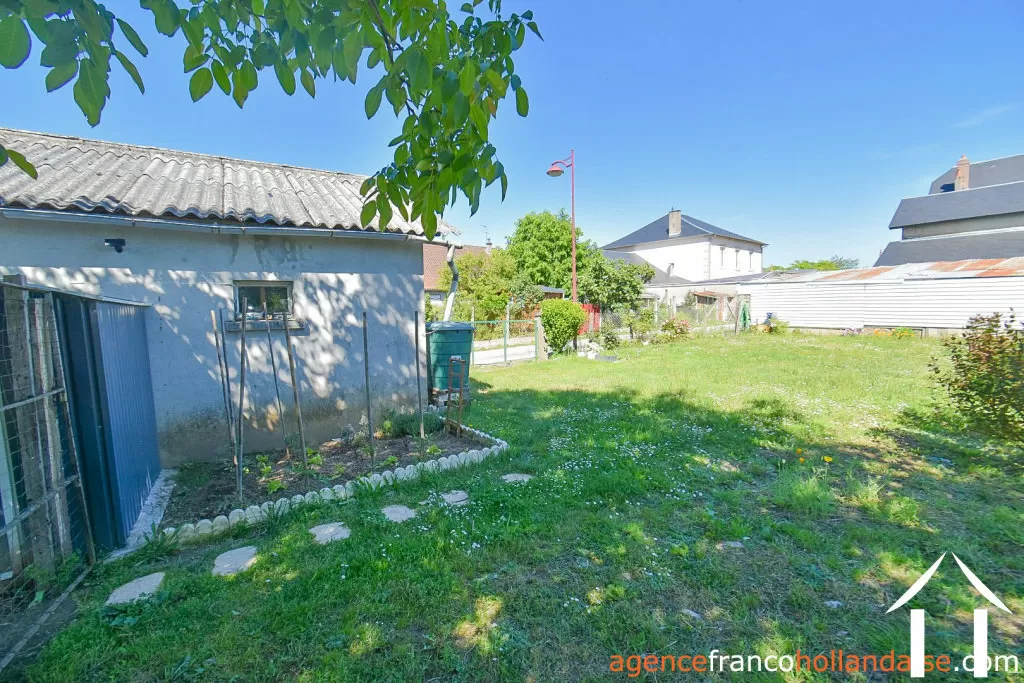 Dorpshuis te koop la croisille sur briance, limousin, Li1055 Afbeelding - 40