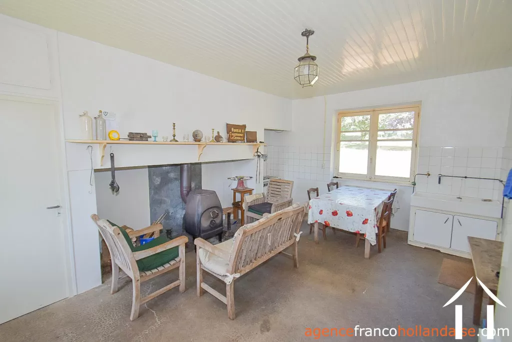Bezit 1 hectare ++ te koop la croisille sur briance, limousin, Li1059 Afbeelding - 4