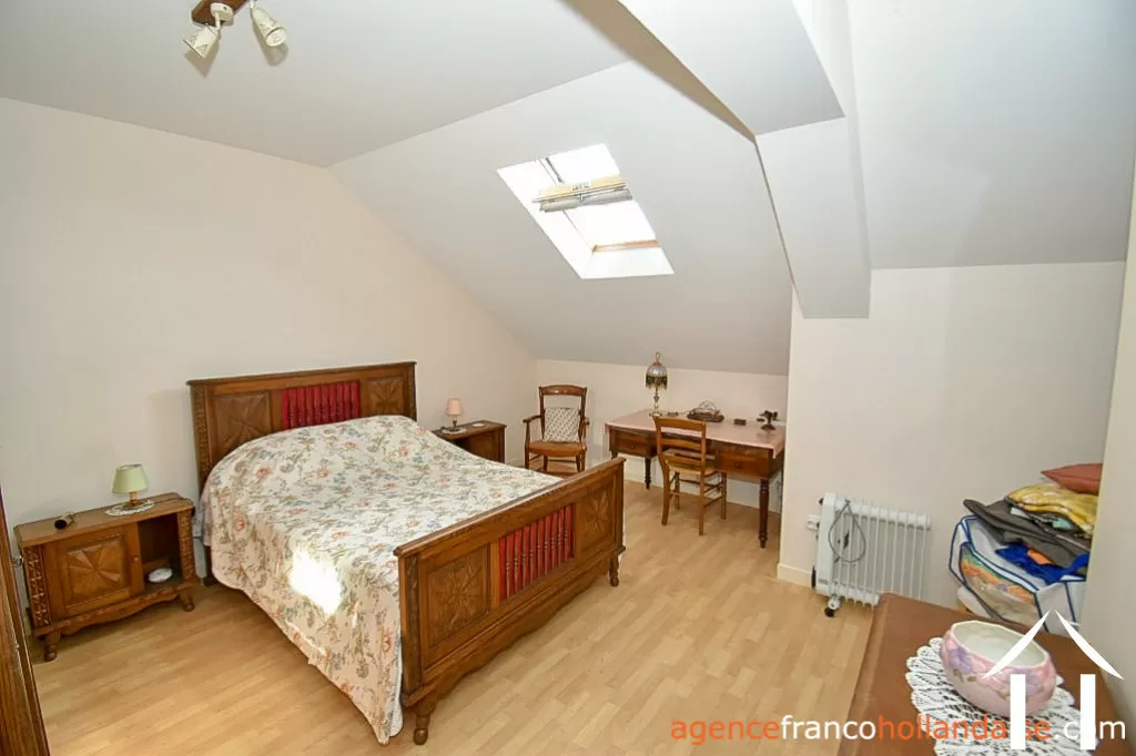 Bezit 1 hectare ++ te koop la croisille sur briance, limousin, Li1061 Afbeelding - 12