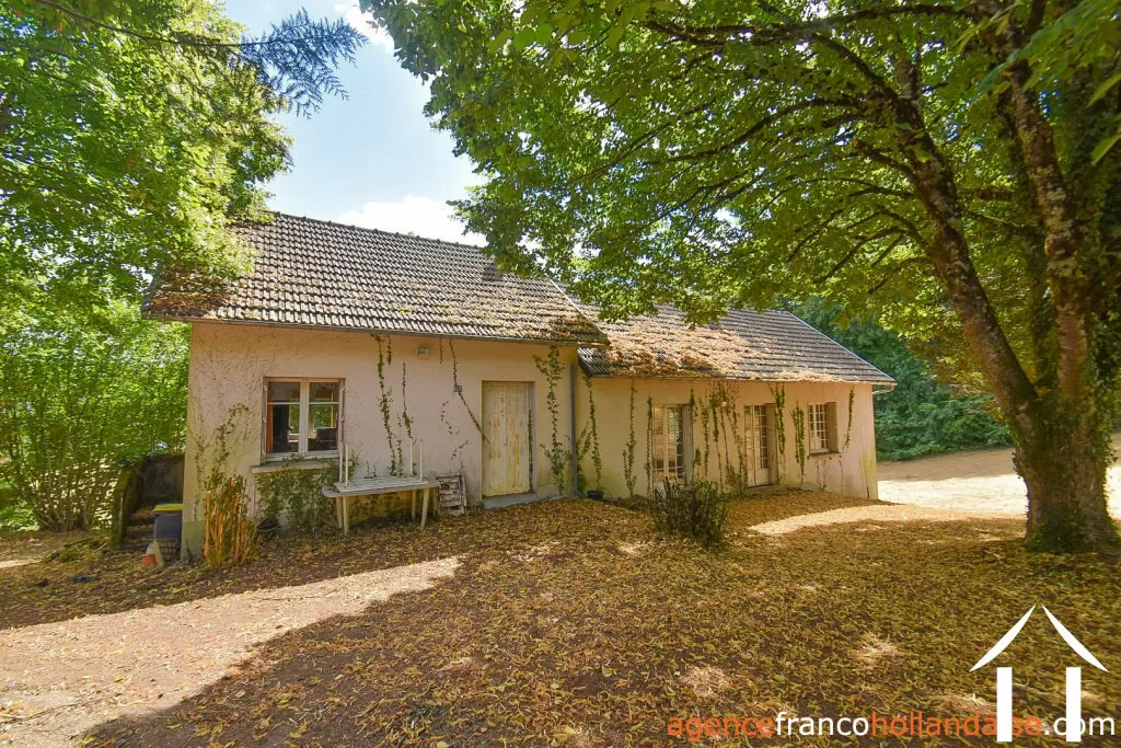 Dorpshuis te koop meilhards, limousin, Li1063 Afbeelding - 2