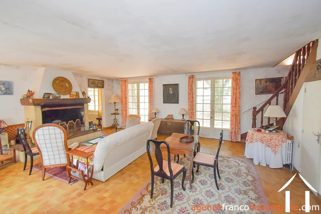 Dorpshuis te koop meilhards, limousin, Li1063 Afbeelding - 7