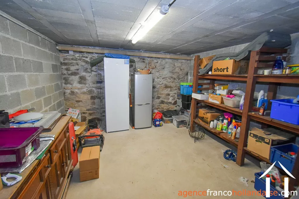 Woonhuis te koop chateauneuf la foret, limousin, Li1064 Afbeelding - 24