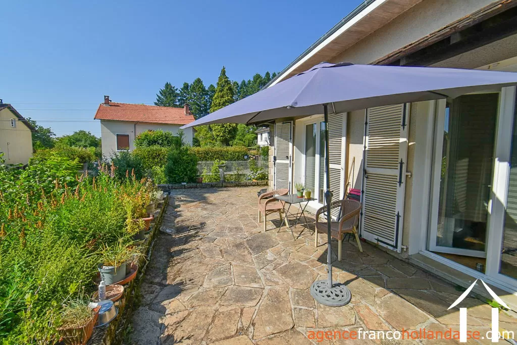 Woonhuis te koop chateauneuf la foret, limousin, Li1064 Afbeelding - 9