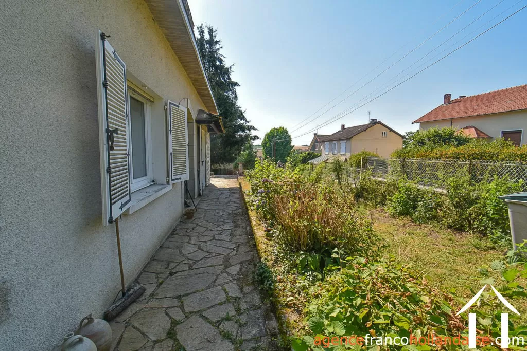 Woonhuis te koop chateauneuf la foret, limousin, Li1064 Afbeelding - 32