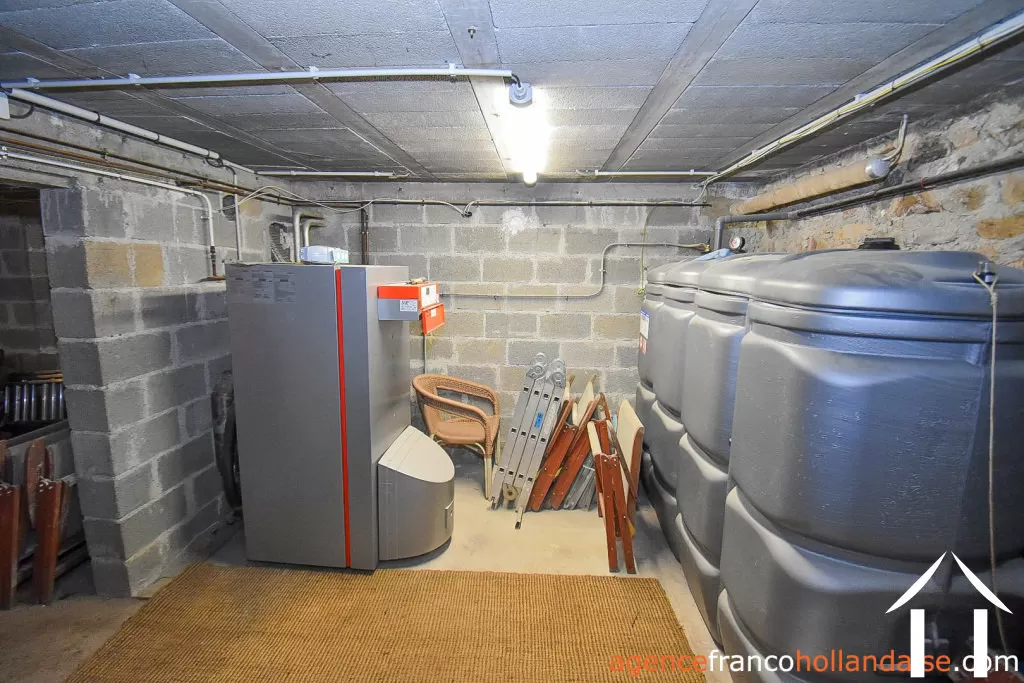 Woonhuis te koop chateauneuf la foret, limousin, Li1064 Afbeelding - 25