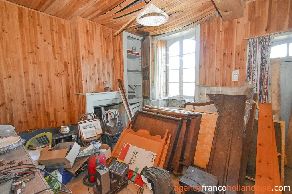 Huis met gastverblijf te koop st germain les belles, limousin, Li1075 Afbeelding - 34