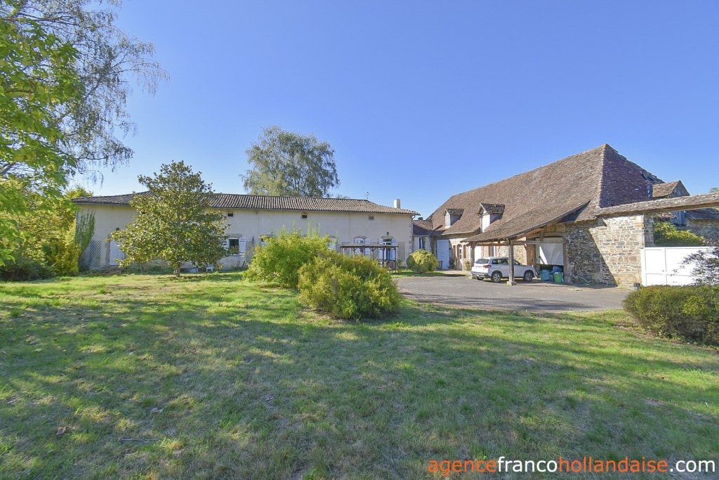 Huis met gastverblijf te koop st germain les belles, limousin, Li1075 Afbeelding - 36