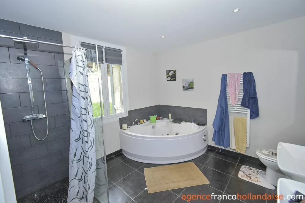 Woonhuis te koop la croisille sur briance, limousin, Li1076 Afbeelding - 15