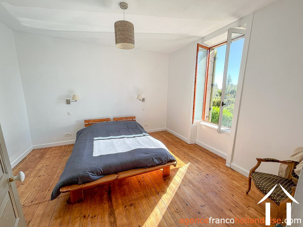 Dorpshuis te koop , Li1081 Afbeelding - 12