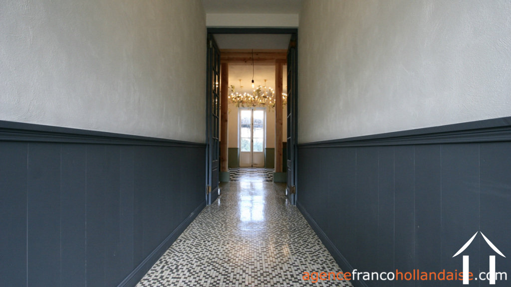 Kasteel te koop chateauneuf la foret, limousin, Li724 Afbeelding - 9