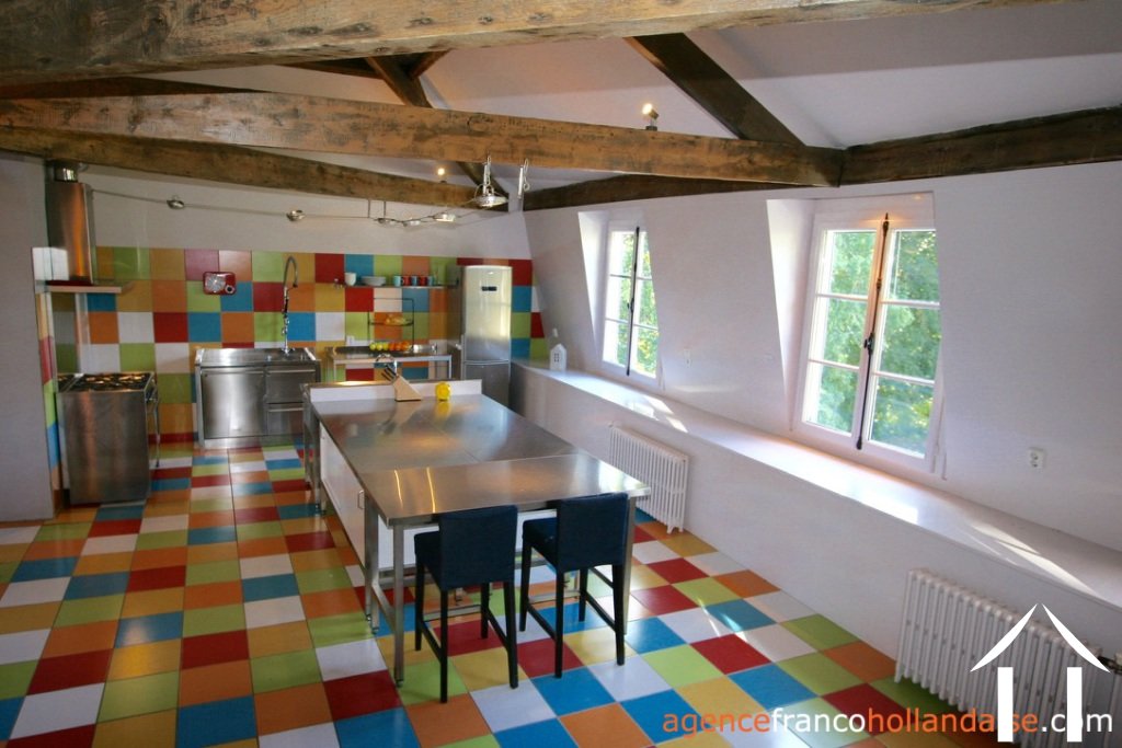 Kasteel te koop chateauneuf la foret, limousin, Li724 Afbeelding - 25