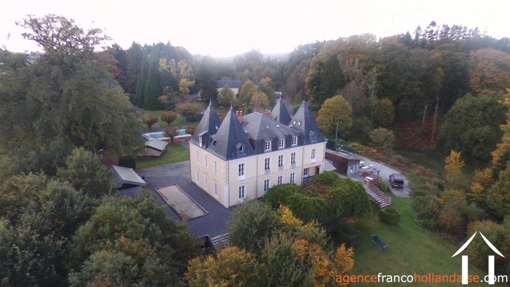 Kasteel te koop chateauneuf la foret, limousin, Li724 Afbeelding - 33