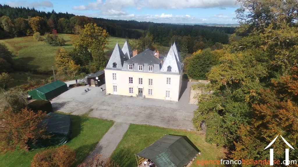 Kasteel te koop chateauneuf la foret, limousin, Li724 Afbeelding - 31