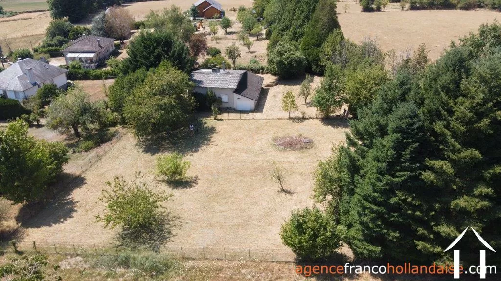 Bebouwbare grond te koop le lonzac, limousin, Li810 Afbeelding - 1