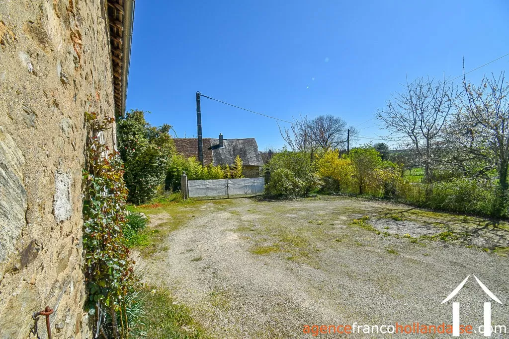 Bezit 1 hectare ++ te koop la croisille sur briance, limousin, Li894 Afbeelding - 43