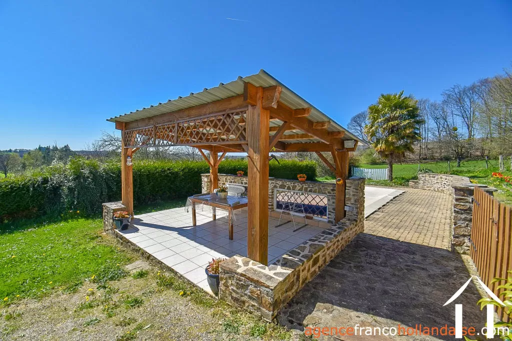 Bezit 1 hectare ++ te koop la croisille sur briance, limousin, Li894 Afbeelding - 18