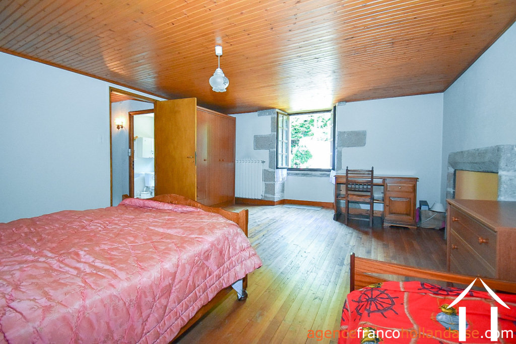 Woonhuis te koop nedde, limousin, Li913 Afbeelding - 16