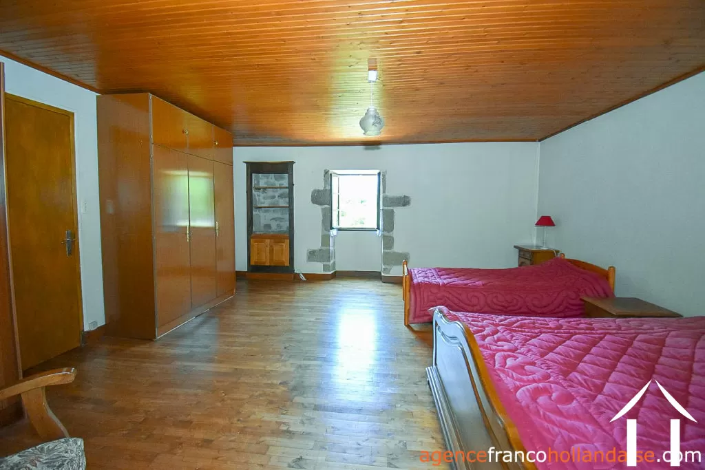 Woonhuis te koop nedde, limousin, Li913 Afbeelding - 20