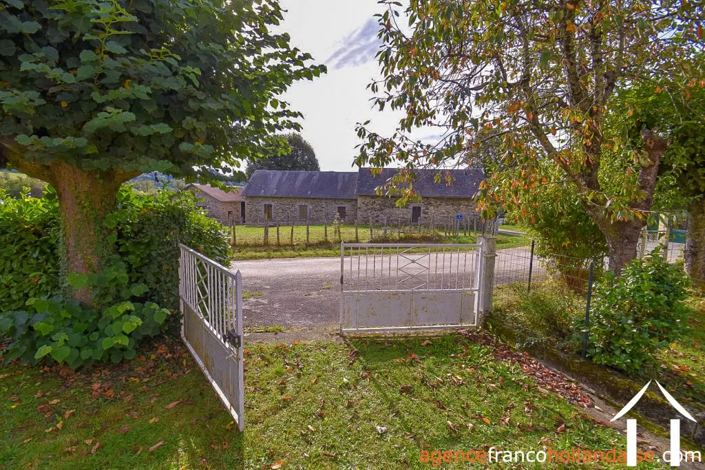 Woonhuis te koop la porcherie, limousin, Li939 Afbeelding - 65