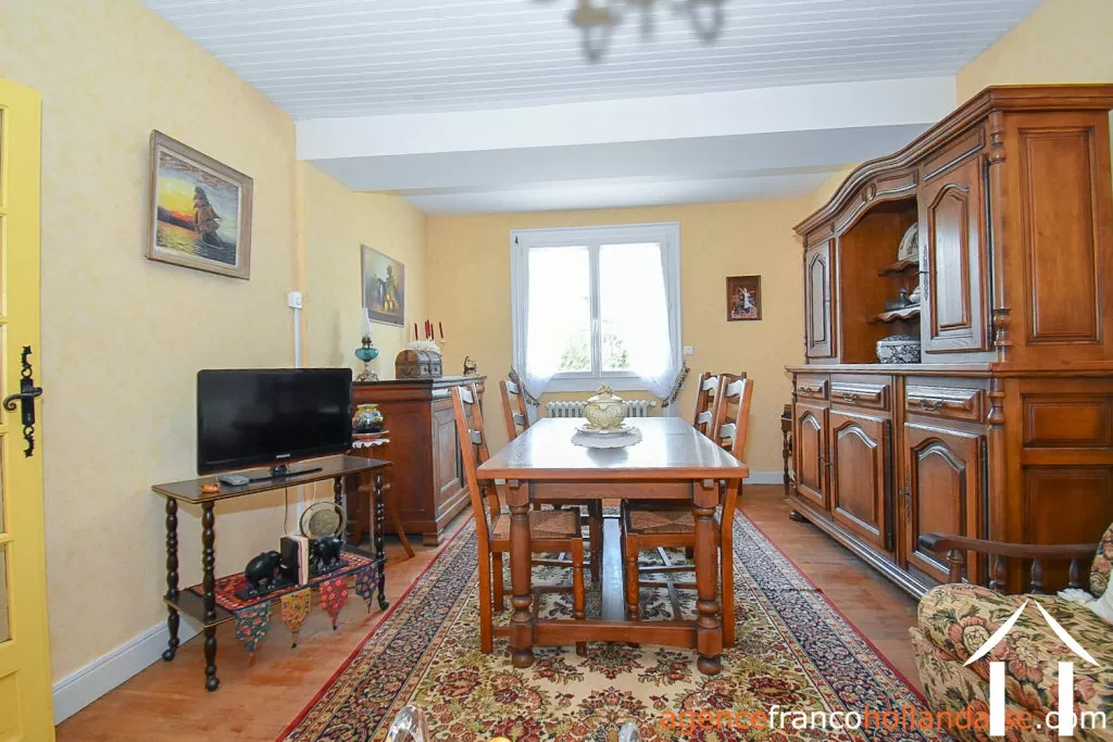 Woonhuis te koop la porcherie, limousin, Li939 Afbeelding - 9