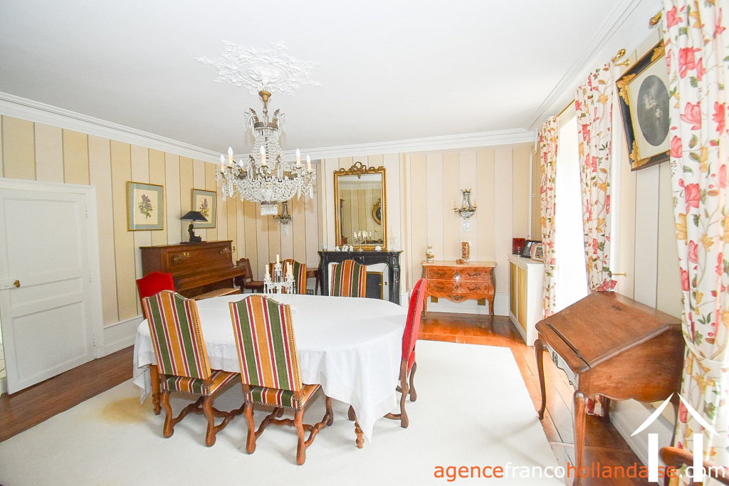 Manoir Landhuis  te koop ussel, auvergne, Li944 Afbeelding - 5