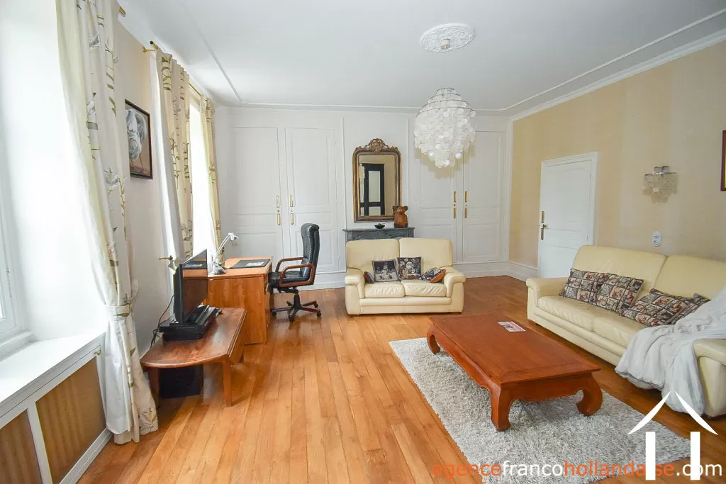 Manoir Landhuis  te koop ussel, auvergne, Li944 Afbeelding - 25