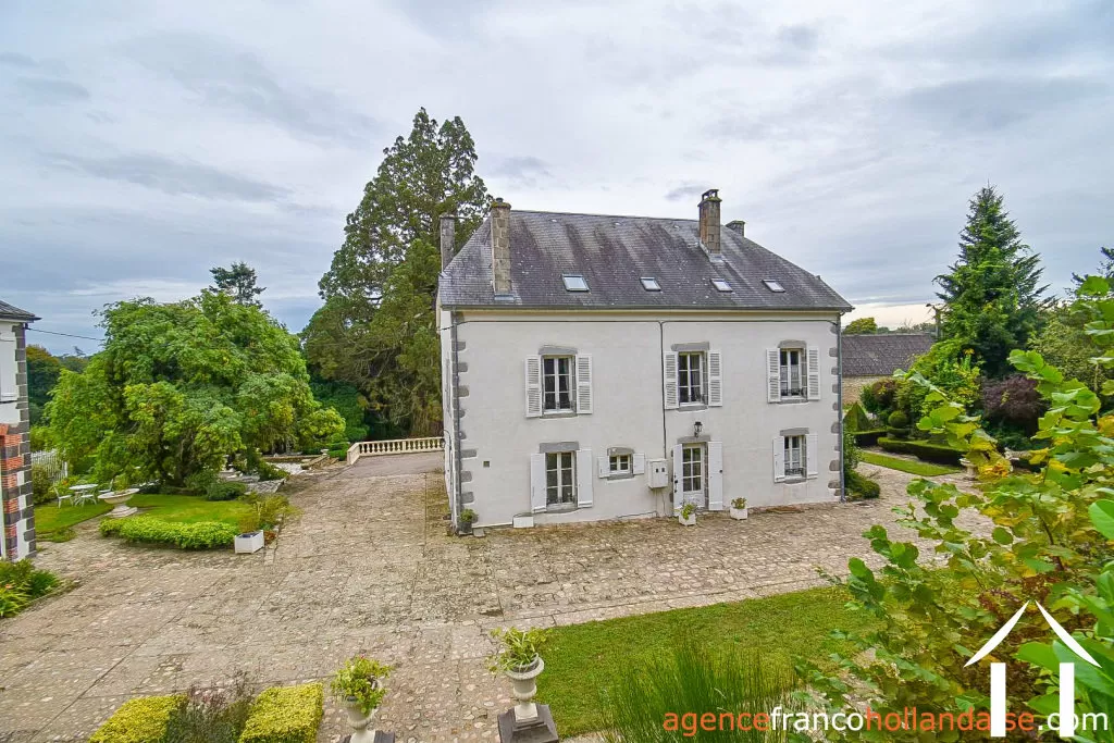 Manoir Landhuis  te koop ussel, auvergne, Li944 Afbeelding - 78