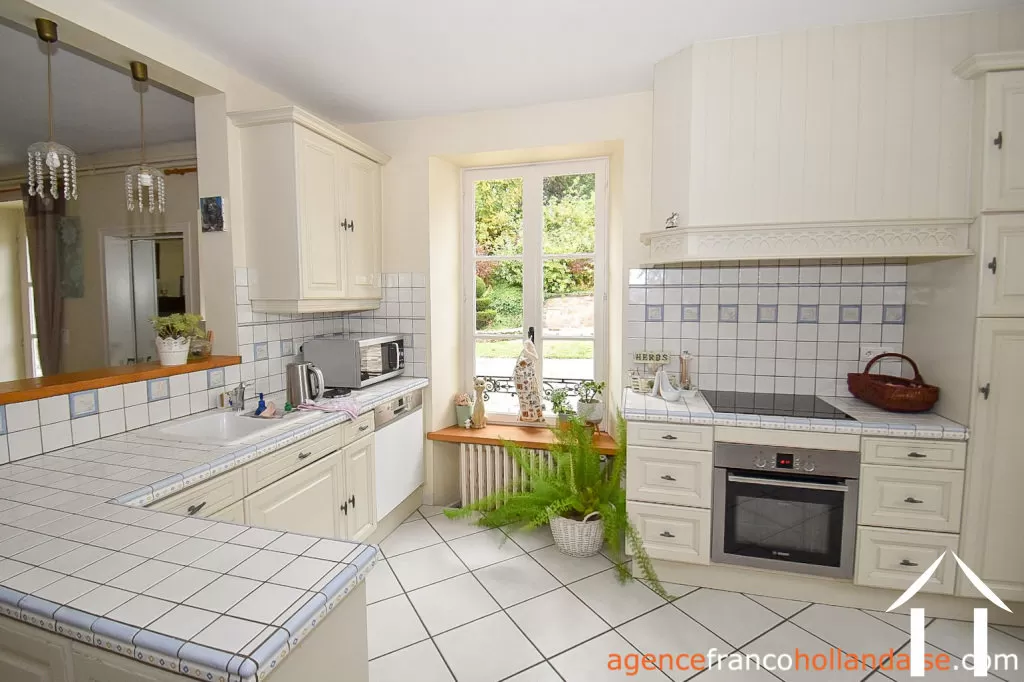 Manoir Landhuis  te koop ussel, auvergne, Li944 Afbeelding - 10