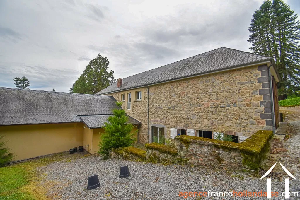 Manoir Landhuis  te koop ussel, auvergne, Li944 Afbeelding - 83
