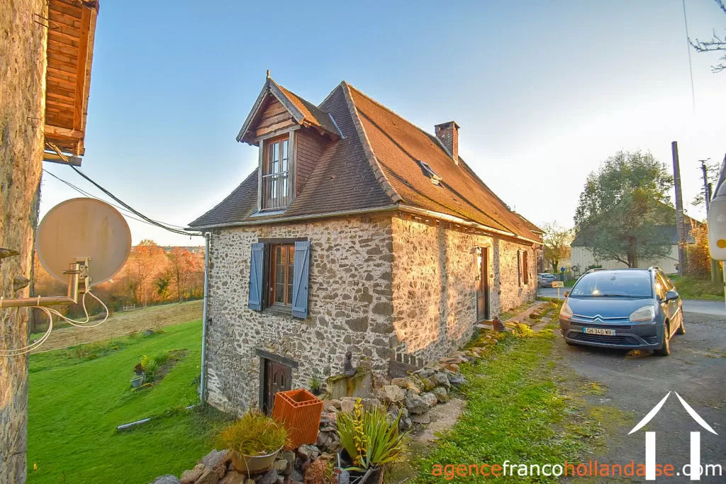 Huis met gastverblijf te koop , Li953 Afbeelding - 47