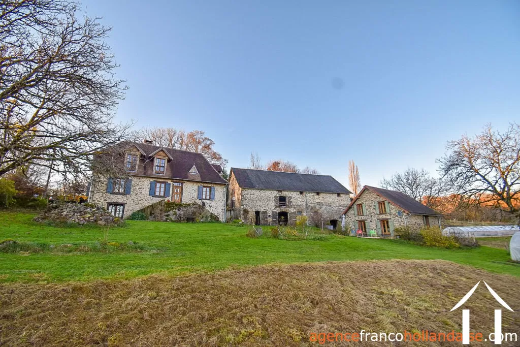 Huis met gastverblijf te koop , Li953 Afbeelding - 1