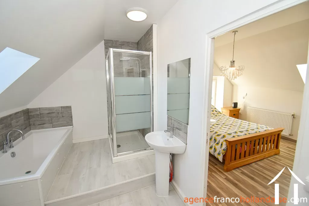 Huis met gastverblijf te koop parnac, centre, Li963 Afbeelding - 22