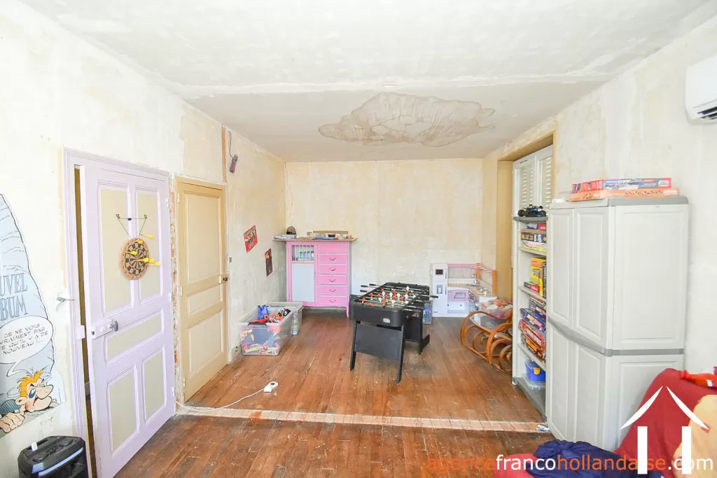 Woonhuis te koop , Li965 Afbeelding - 24