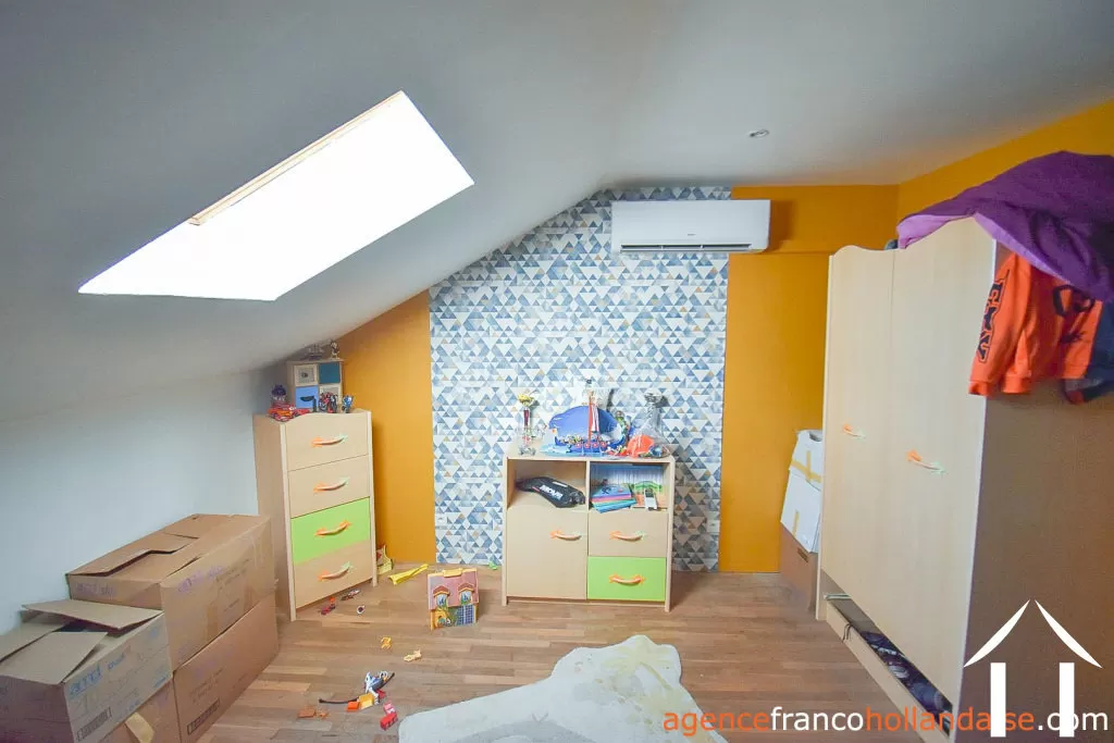 Woonhuis te koop , Li965 Afbeelding - 31