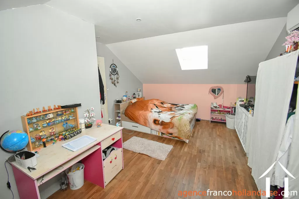 Woonhuis te koop , Li965 Afbeelding - 28